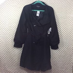 NWT The ULTIMATE Black Trench w/Pouf hemline SizeL